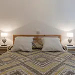 Guesthost - Ad Un Passo Da Borghese Appartamento *